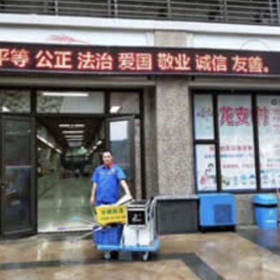 江西吉安市城南凈菜市場(chǎng)海鮮區(qū)域地面防滑處理