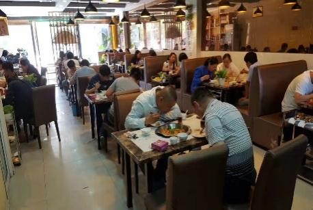026 鄭州分公司朱樹林與防滑行業(yè)的“緣分”