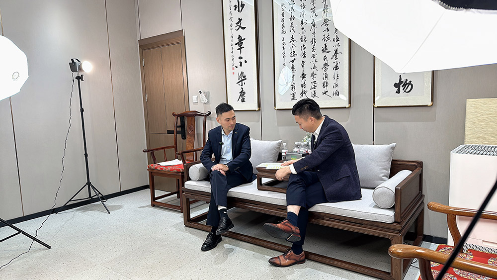 徐義坤采訪圖片 徐義坤采訪圖片